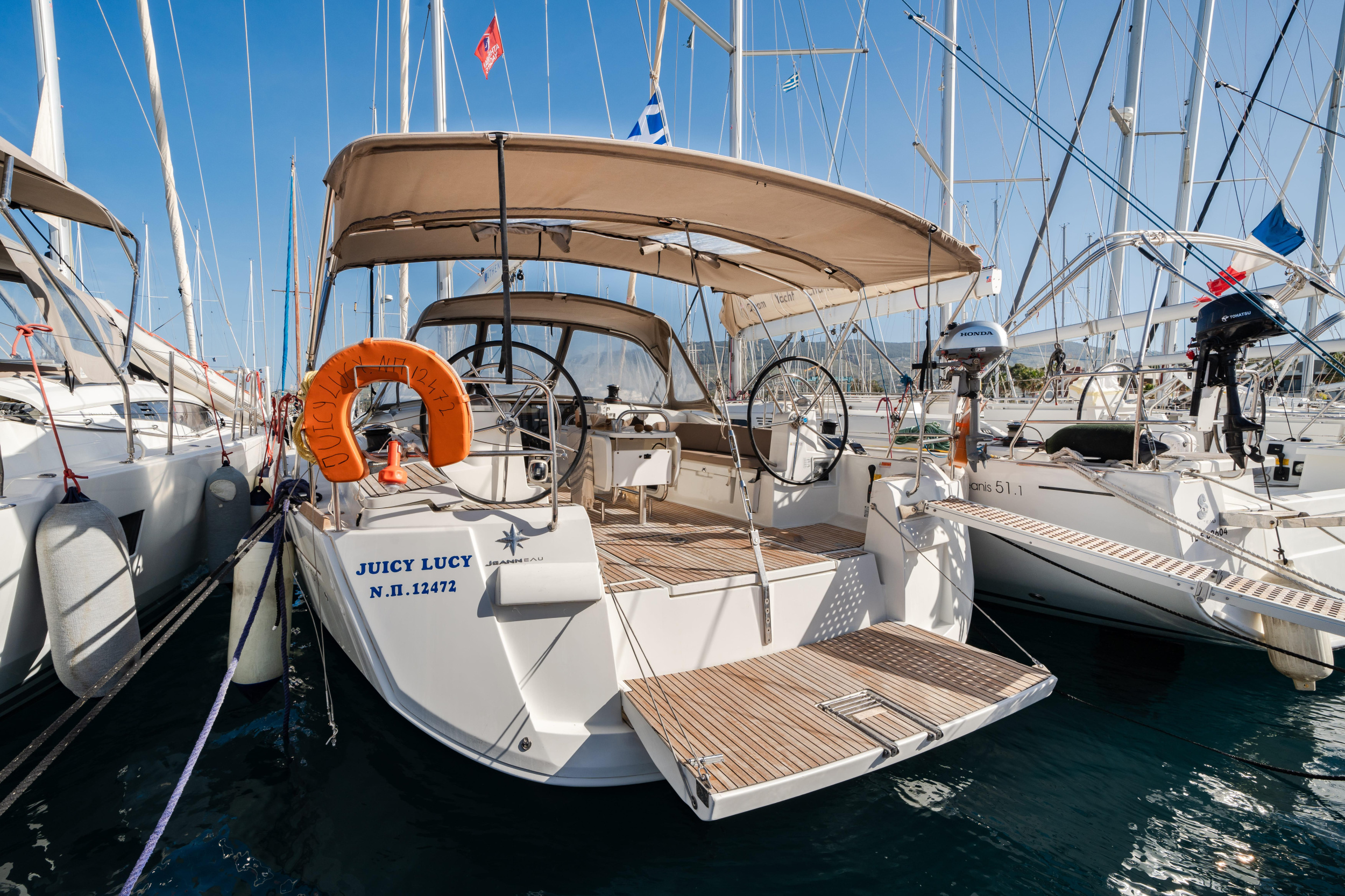 Sun Odyssey 519 - 5 cabs — photo 14