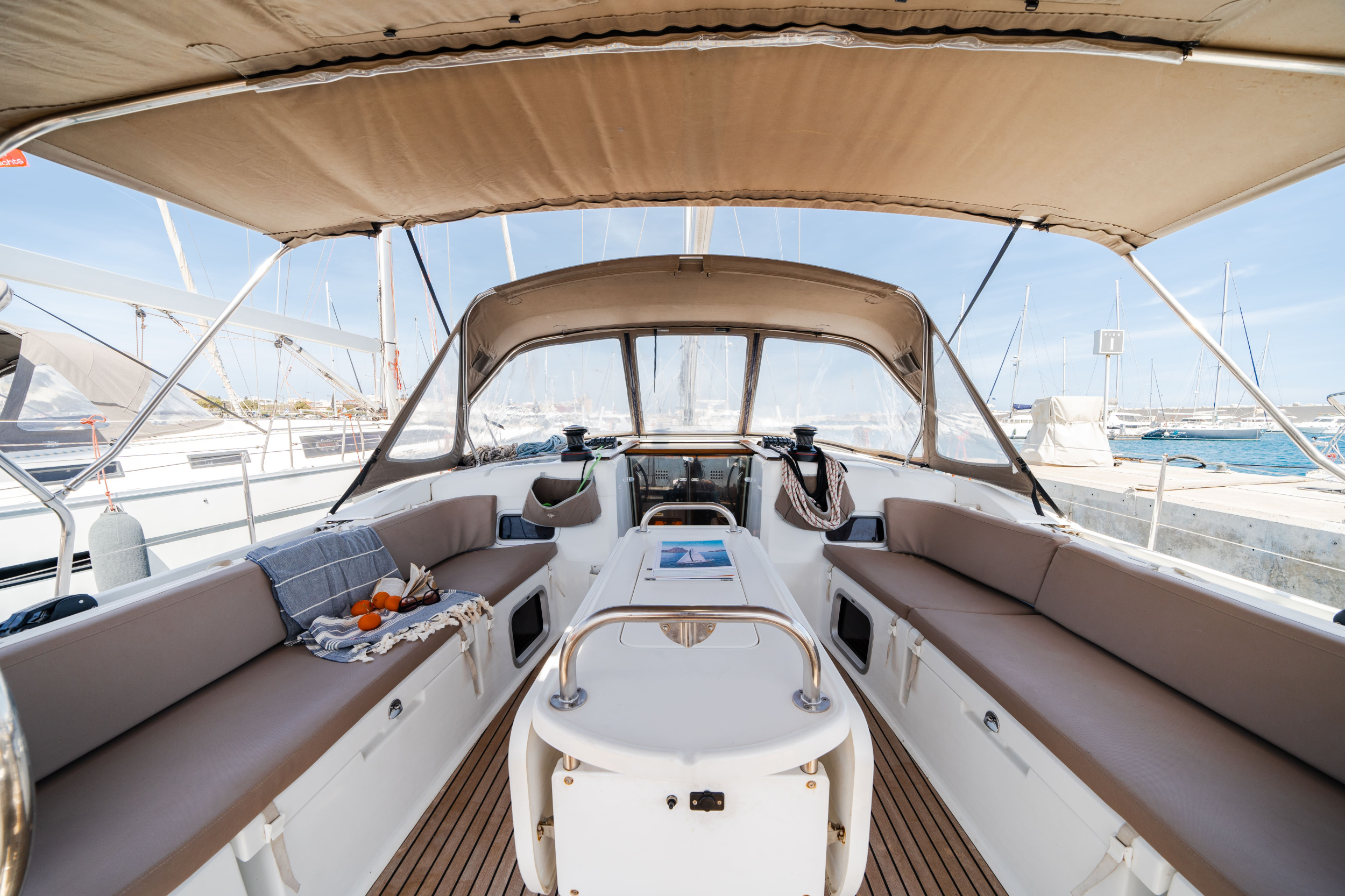 Sun Odyssey 519 - 5 cabs — photo 16