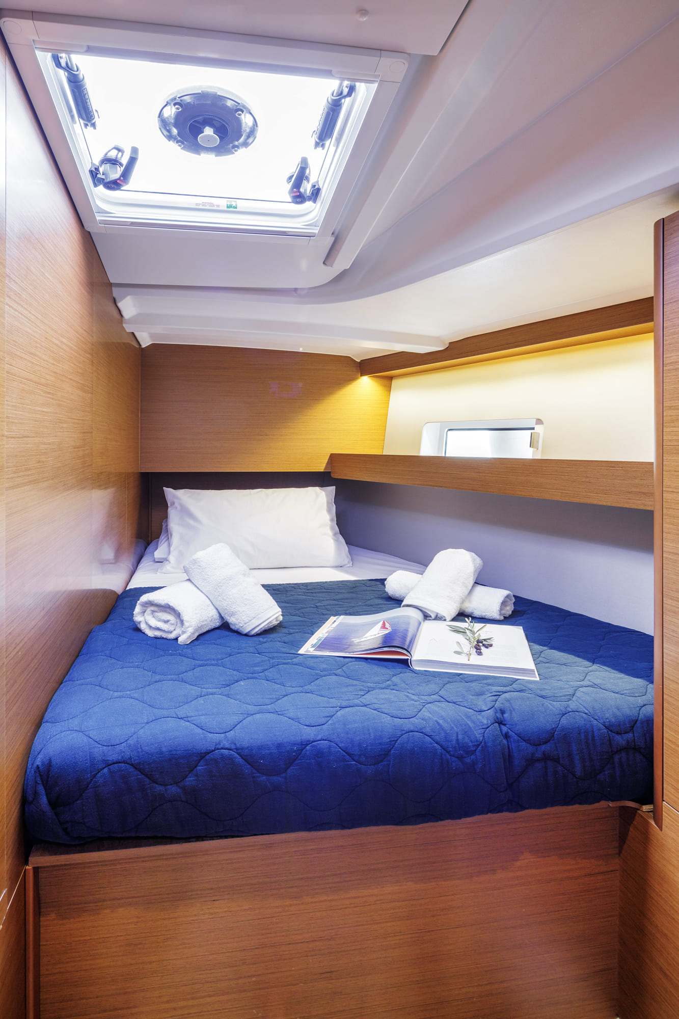 Sun Odyssey 490 4 cabins — photo 12