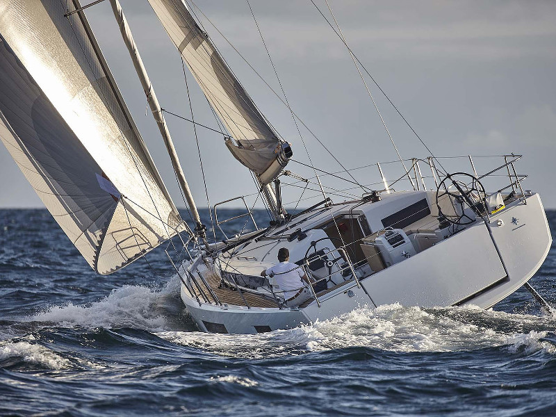 Sun Odyssey 440 — photo 5