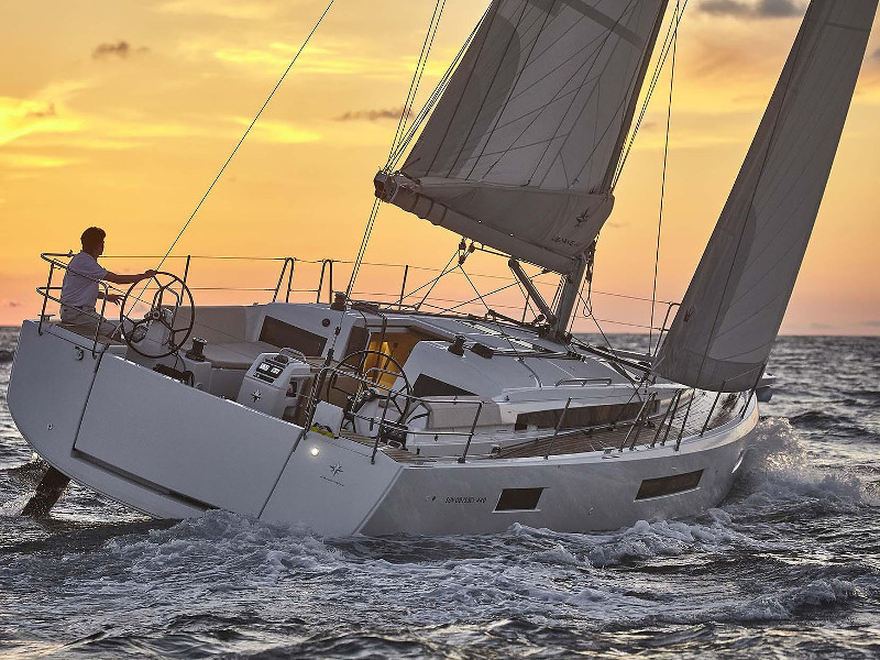 Sun Odyssey 440 — photo 2