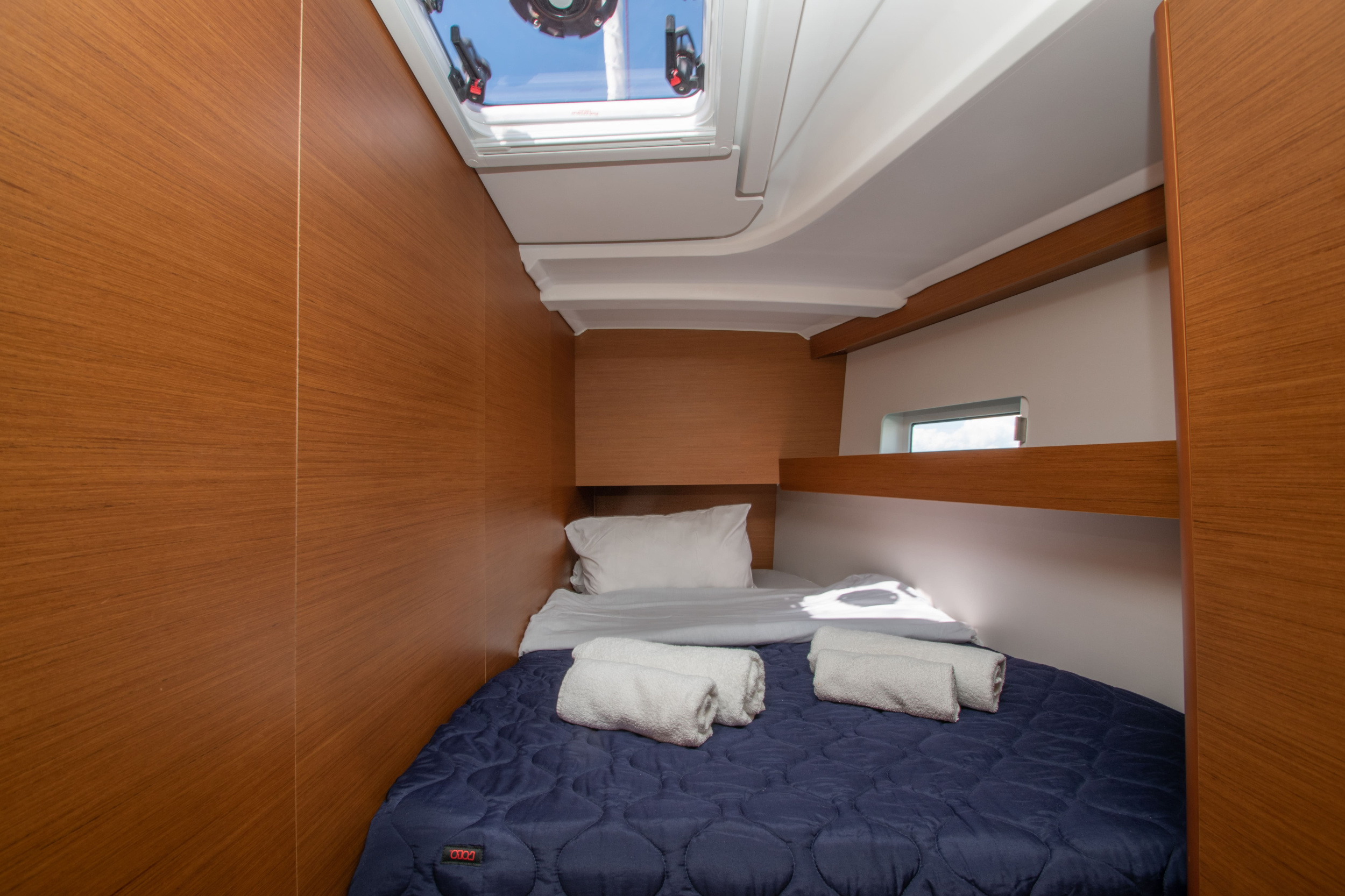 Sun Odyssey 490 4 cabins — photo 18