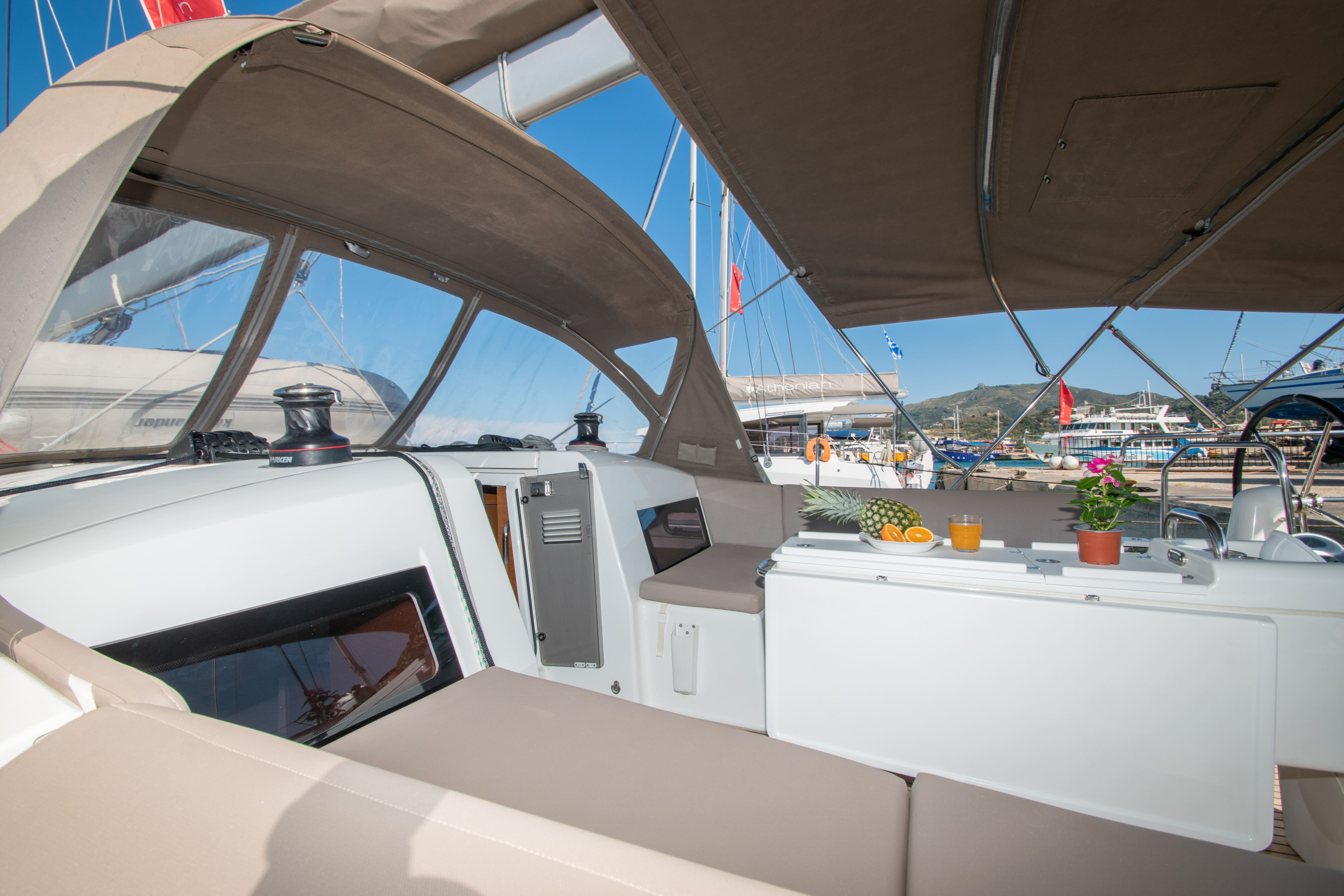 Sun Odyssey 490 4 cabins — photo 21