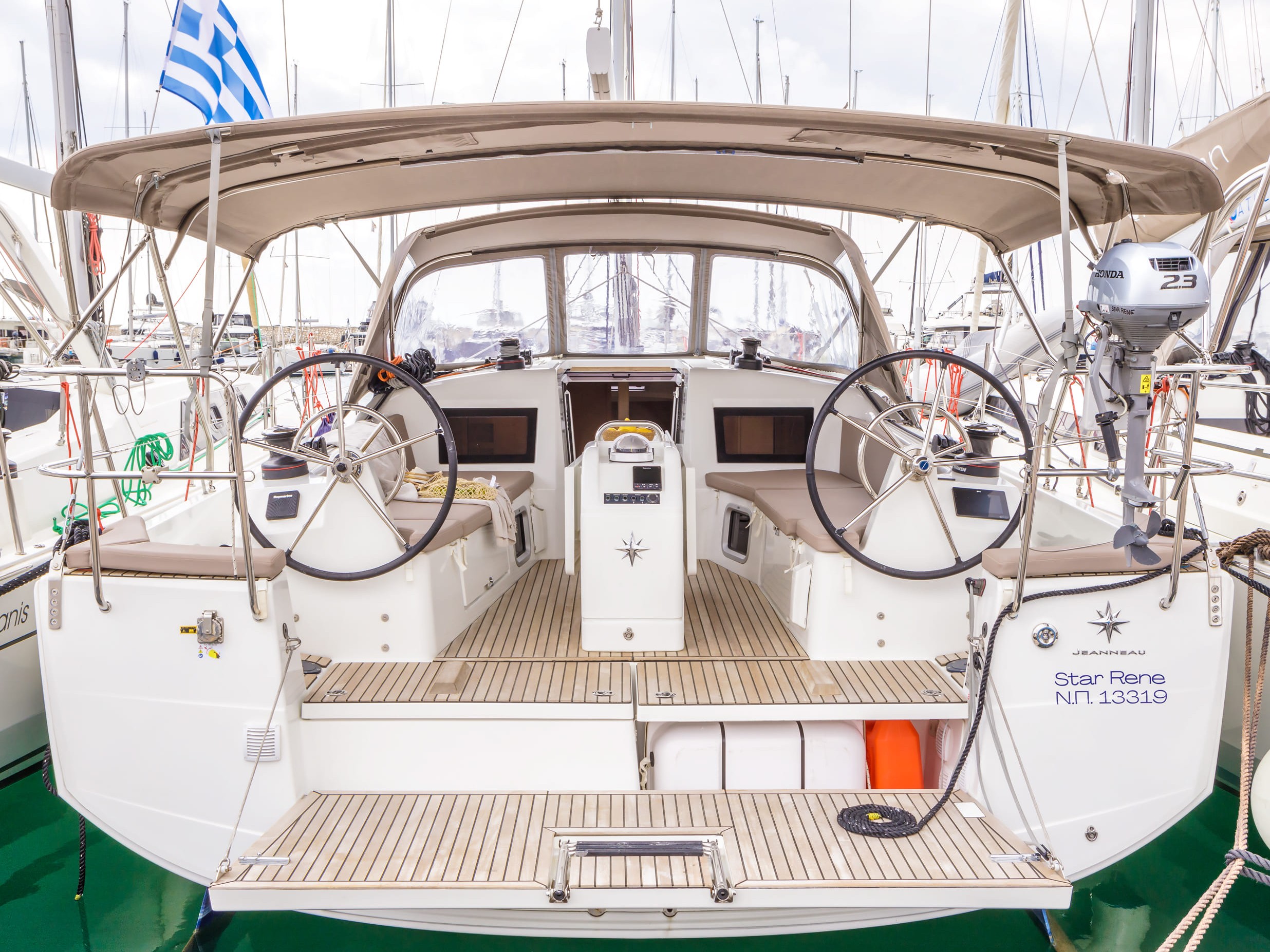 Sun Odyssey 410 — photo 1