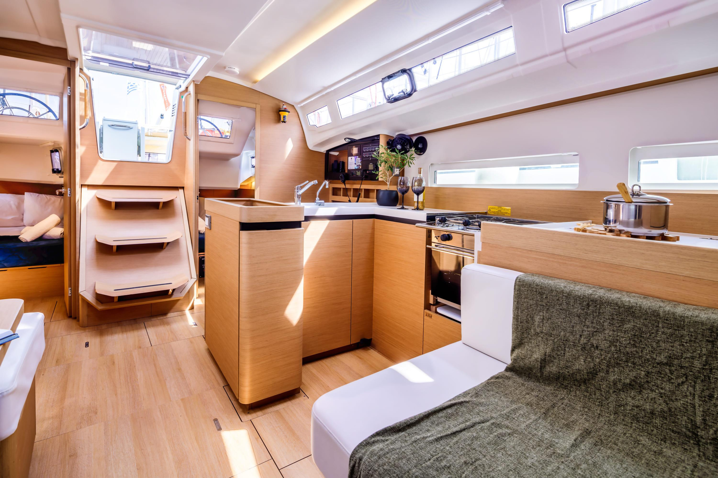 Sun Odyssey 410 — photo 5