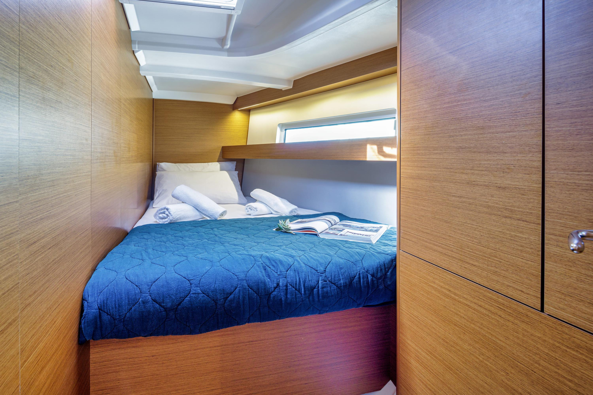 Sun Odyssey 440 — photo 15