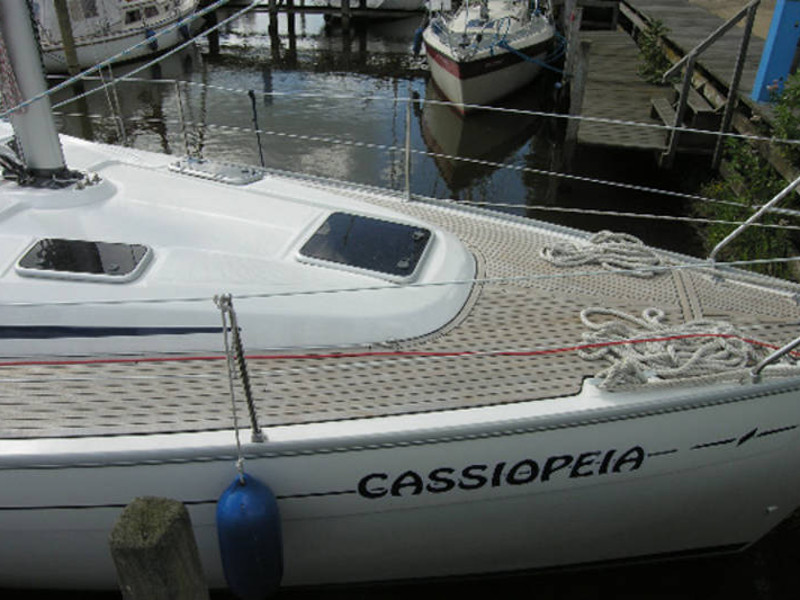 Bavaria 37 Cruiser — photo 2