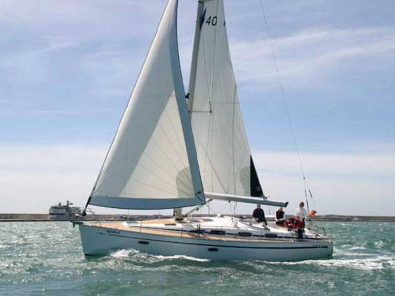 Bavaria 40 Cruiser — photo 7