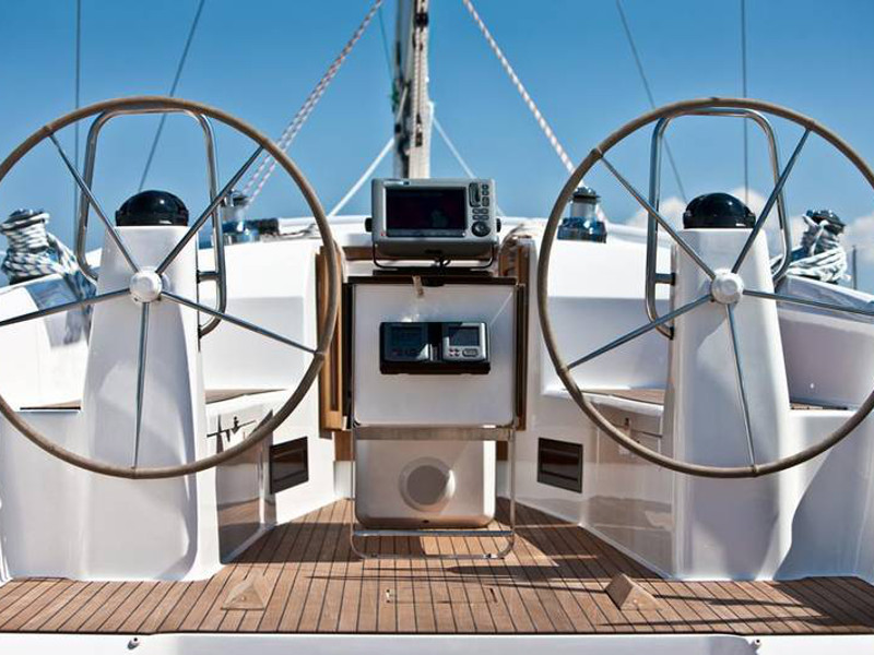 Bavaria Cruiser 40 — photo 4
