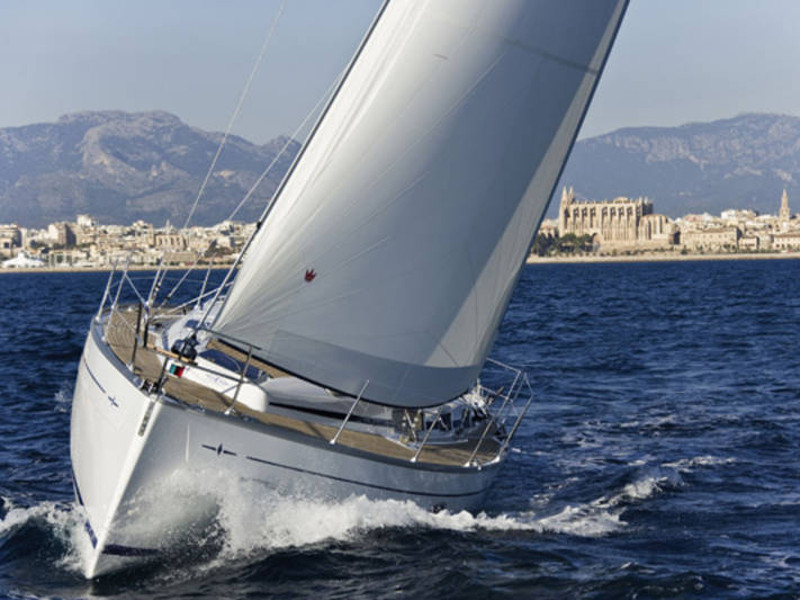 Bavaria 38 Cruiser — photo 2