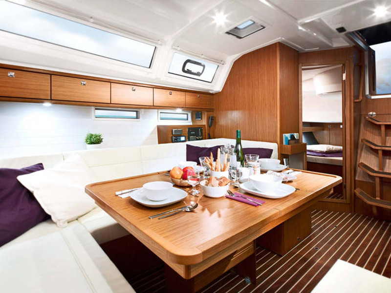 Bavaria Cruiser 46 — photo 6