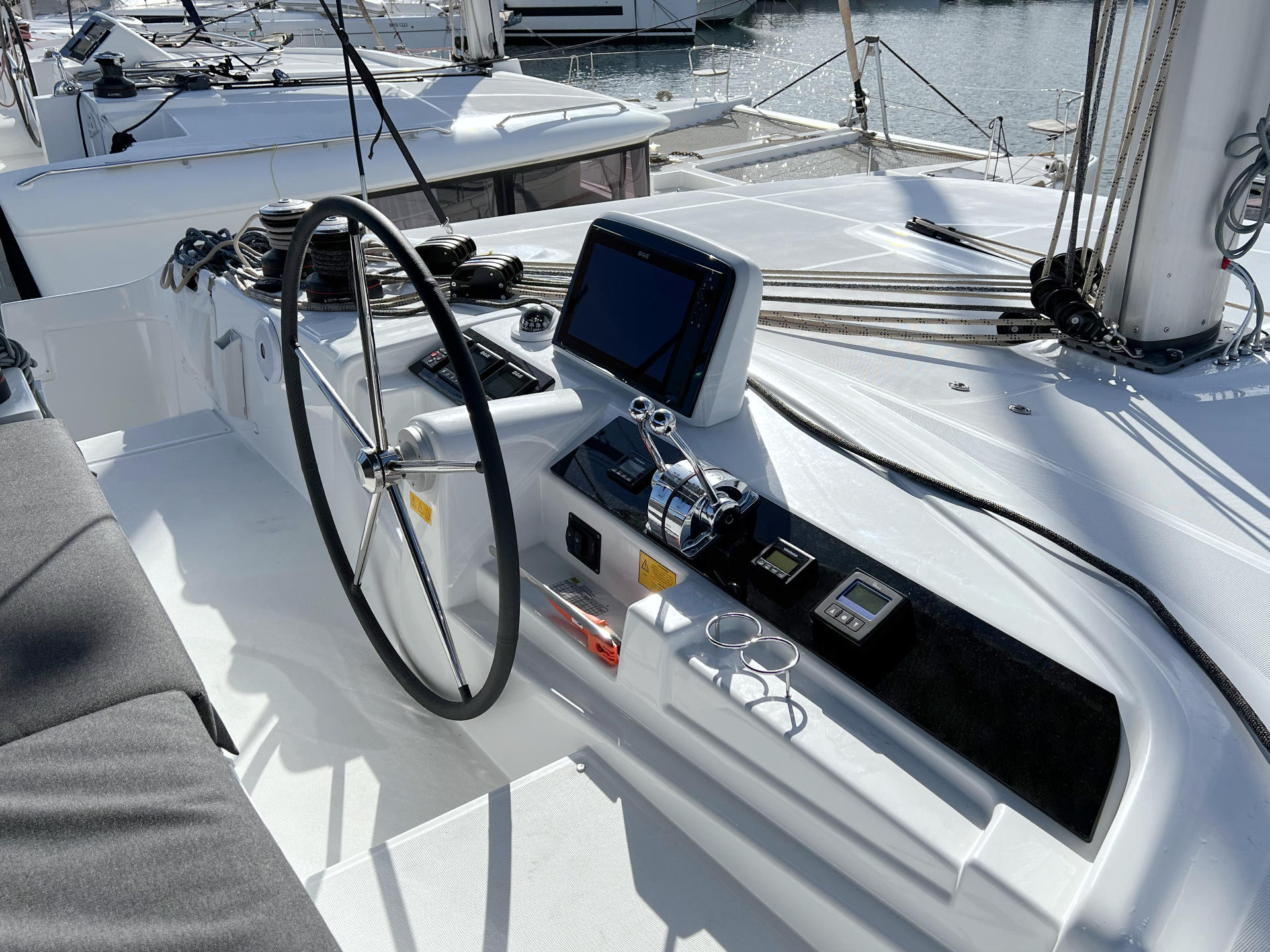 Lagoon 46 — photo 21