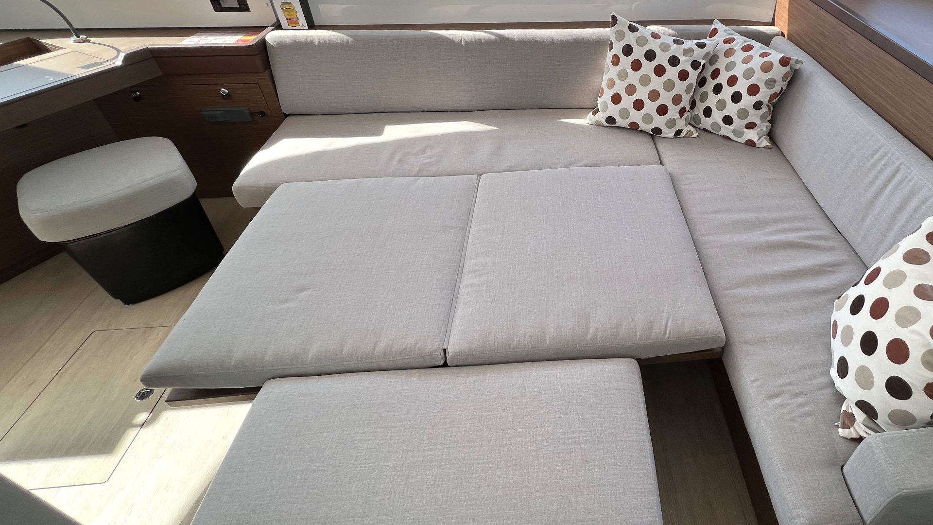 Lagoon 46 — photo 23