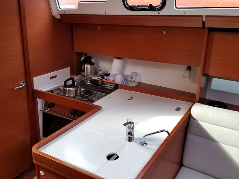 Dufour 350 GL — photo 6