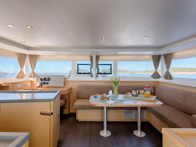 Lagoon 450 F Luxury — photo 9