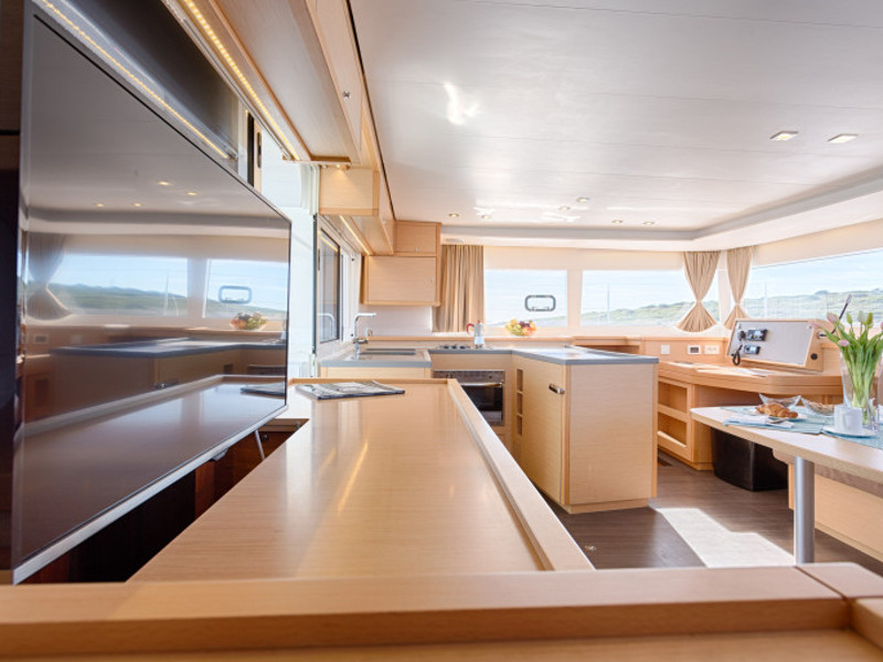 Lagoon 450 F Luxury — photo 2