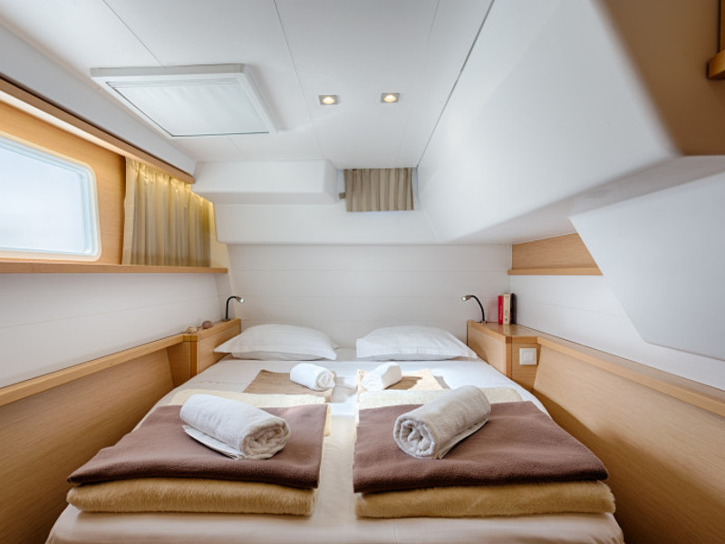 Lagoon 450 F Luxury — photo 3