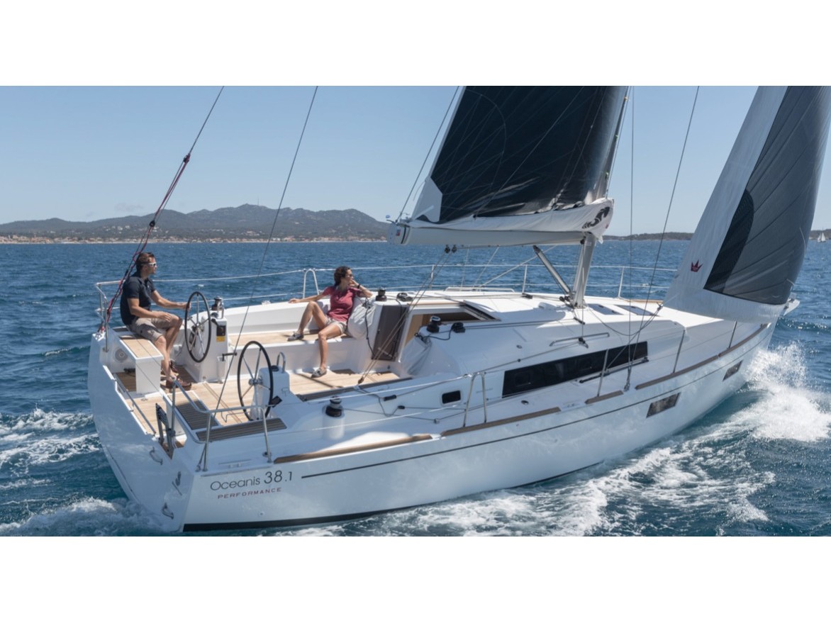 Oceanis 38.1 — photo 1