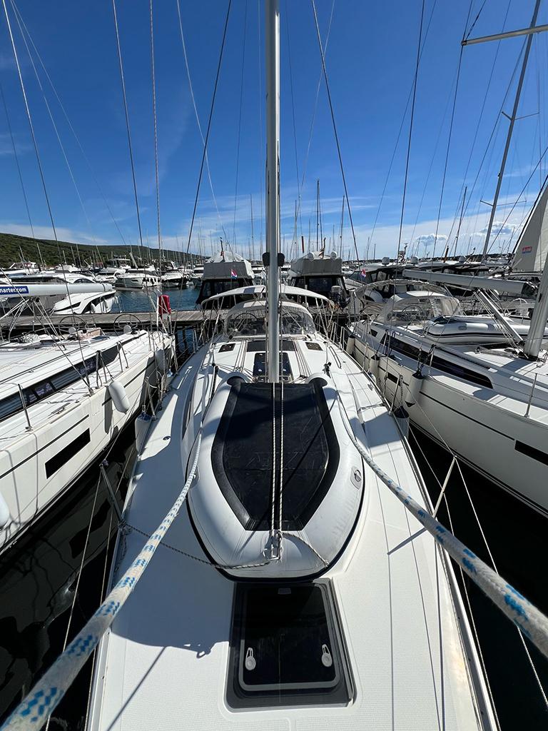 Bavaria Cruiser 41 — photo 22