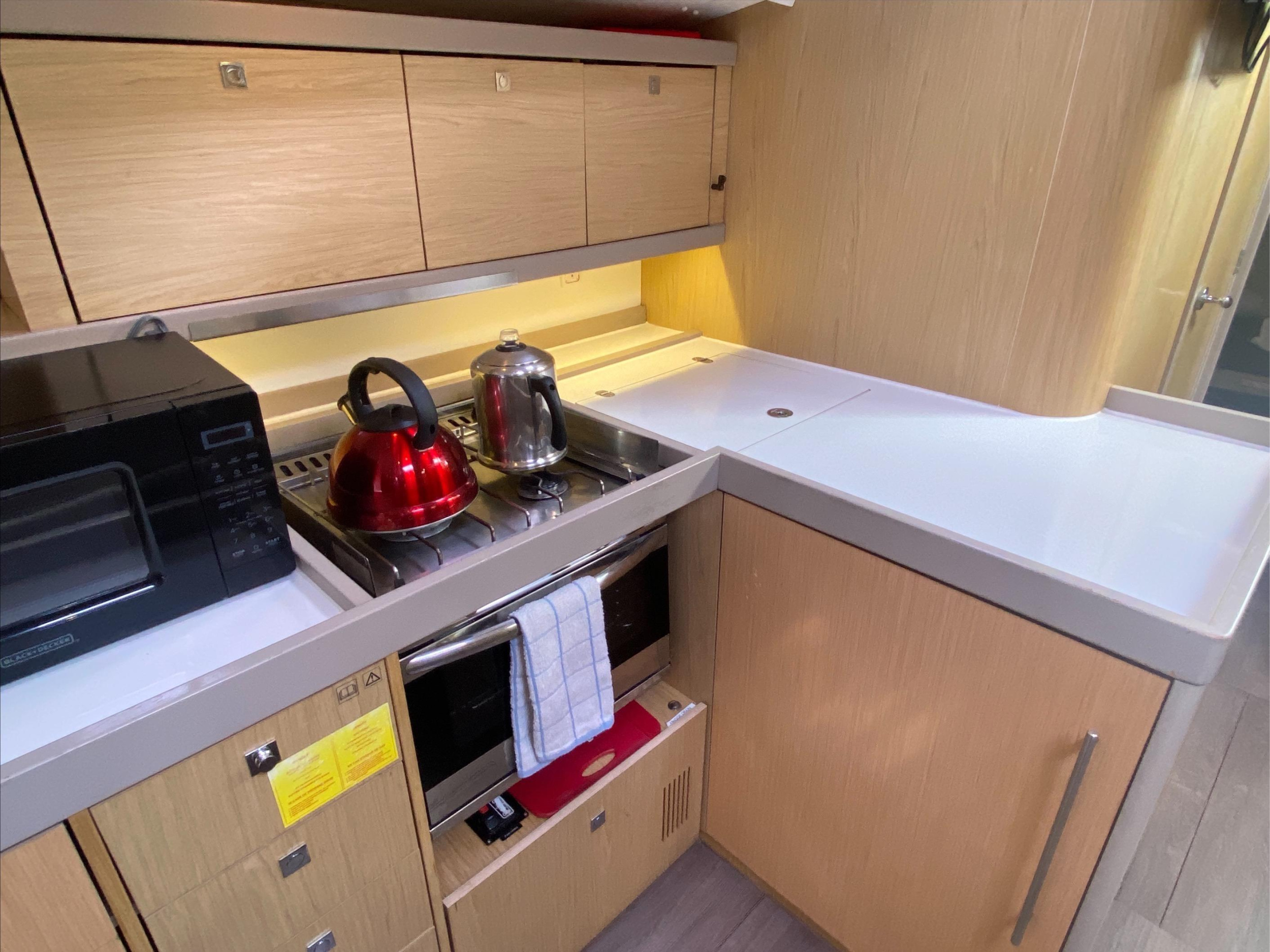 Beneteau Oceanis 48 (Owner's version) — photo 21