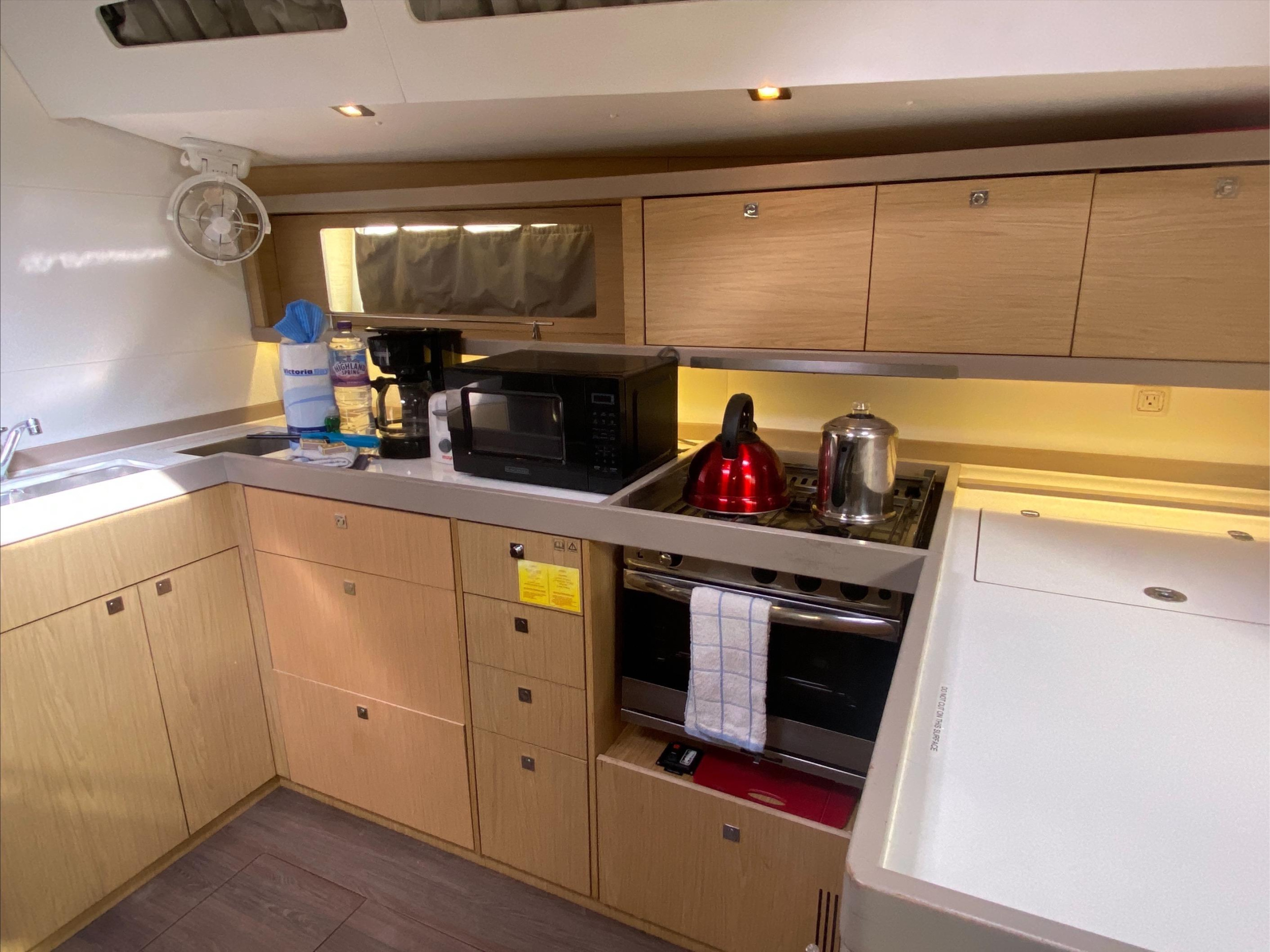 Beneteau Oceanis 48 (Owner's version) — photo 15