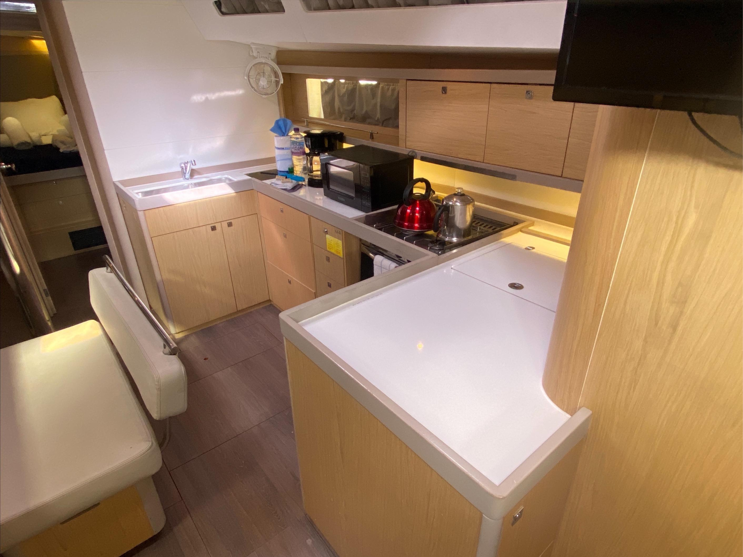 Beneteau Oceanis 48 (Owner's version) — photo 29