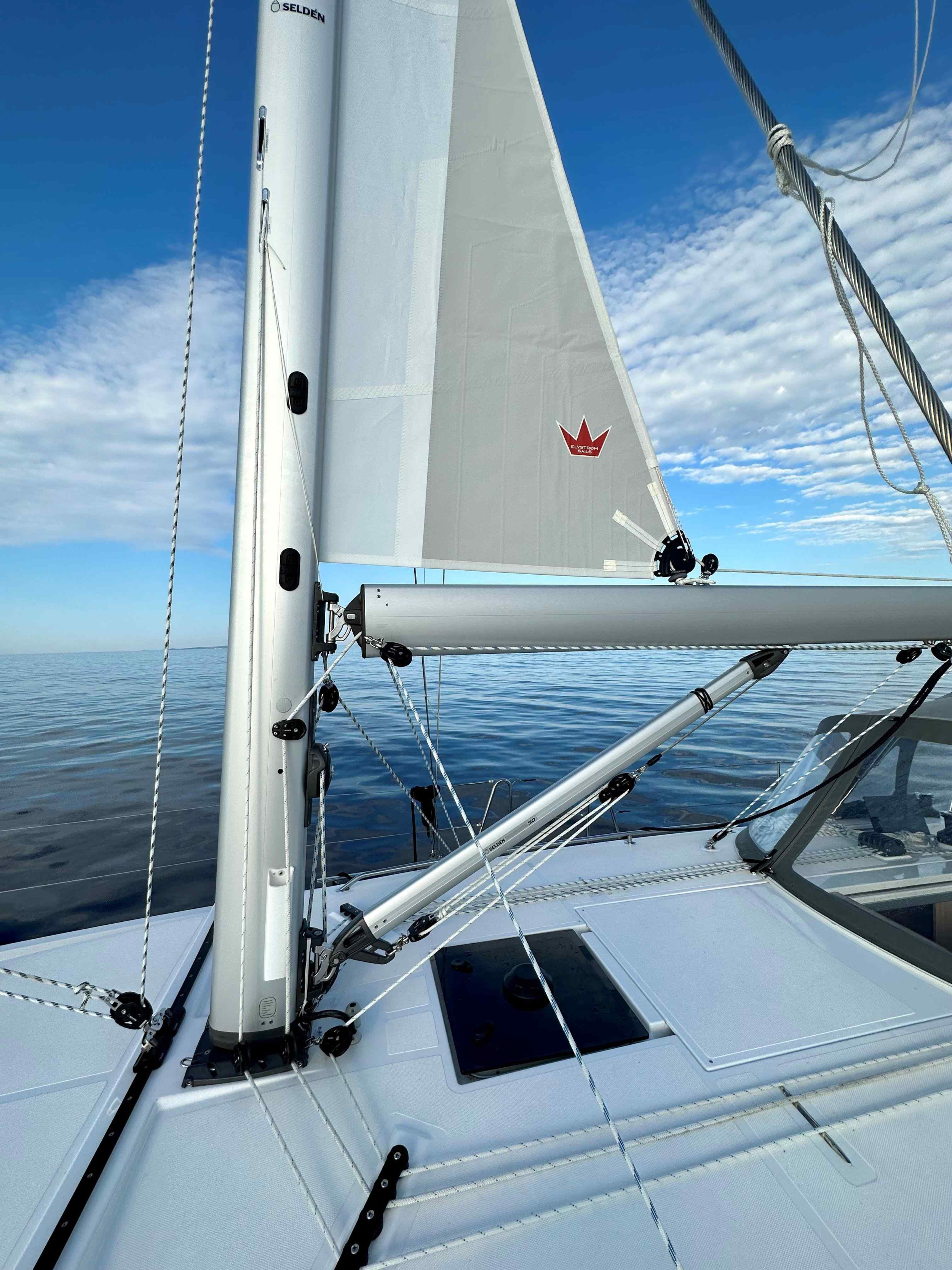 Bavaria C42 — photo 7