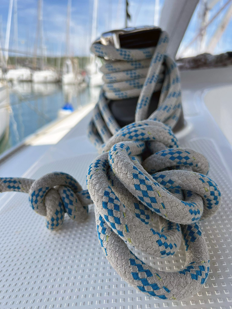 Bavaria Cruiser 41 — photo 21