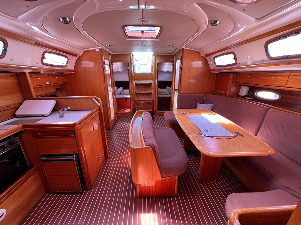 Bavaria 50 Cruiser — photo 4