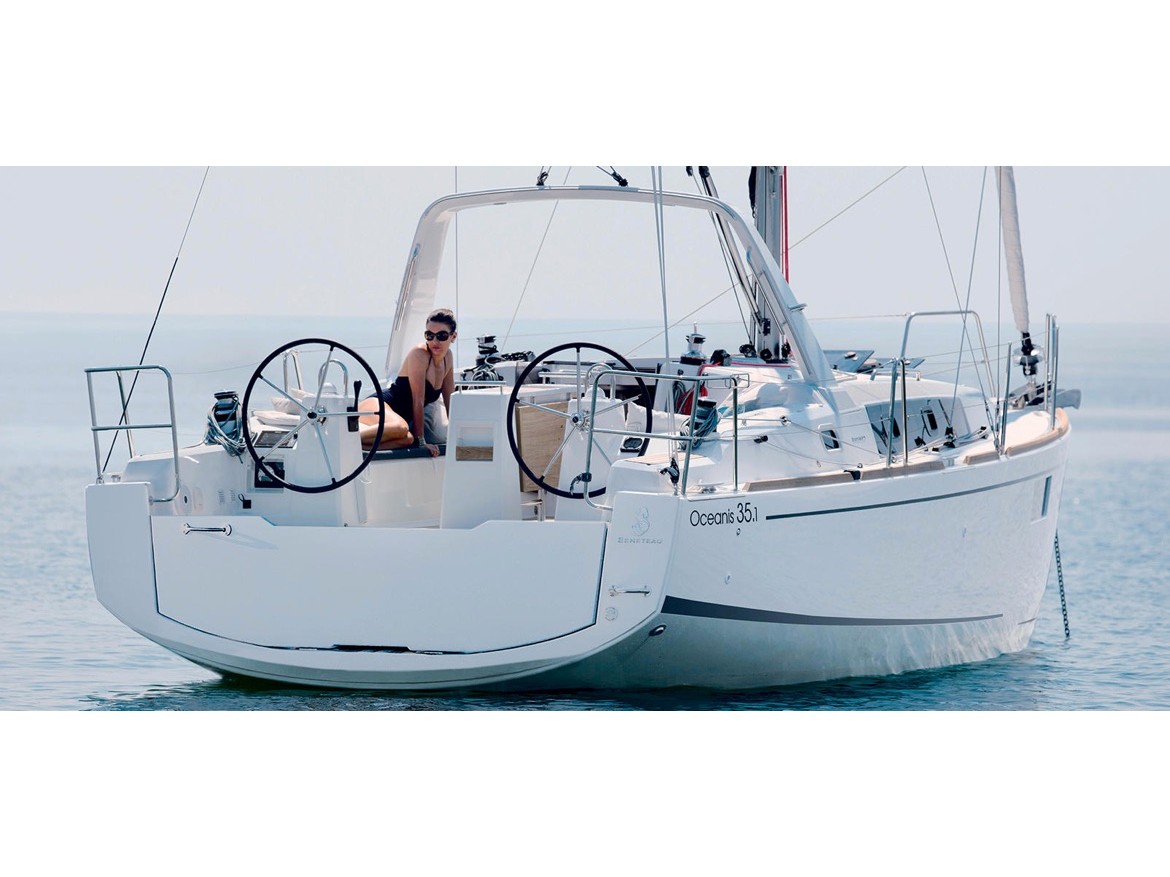 Oceanis 35.1 — photo 1