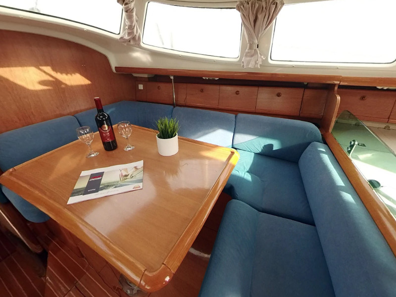 Sun Odyssey 43DS — photo 3