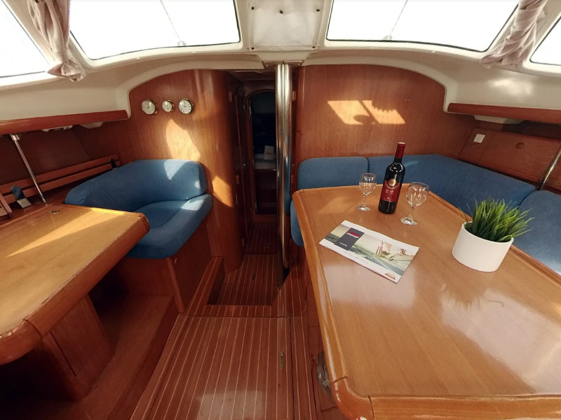 Sun Odyssey 43DS — photo 6