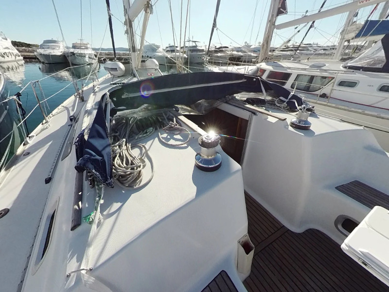 Sun Odyssey 40 — photo 2