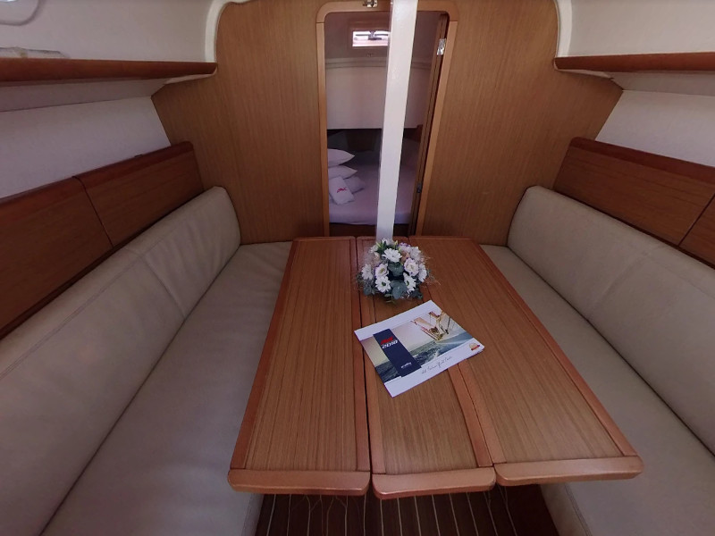 SUN ODYSSEY 30I DL — photo 446