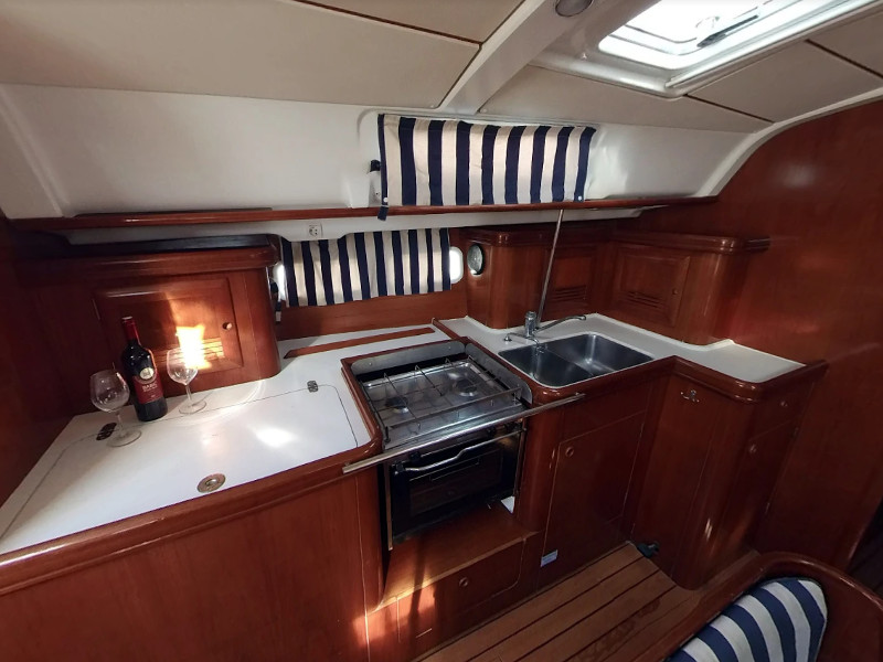 Oceanis 411 — photo 7