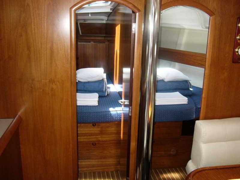 Sun Odyssey 45 (webasto) — photo 12