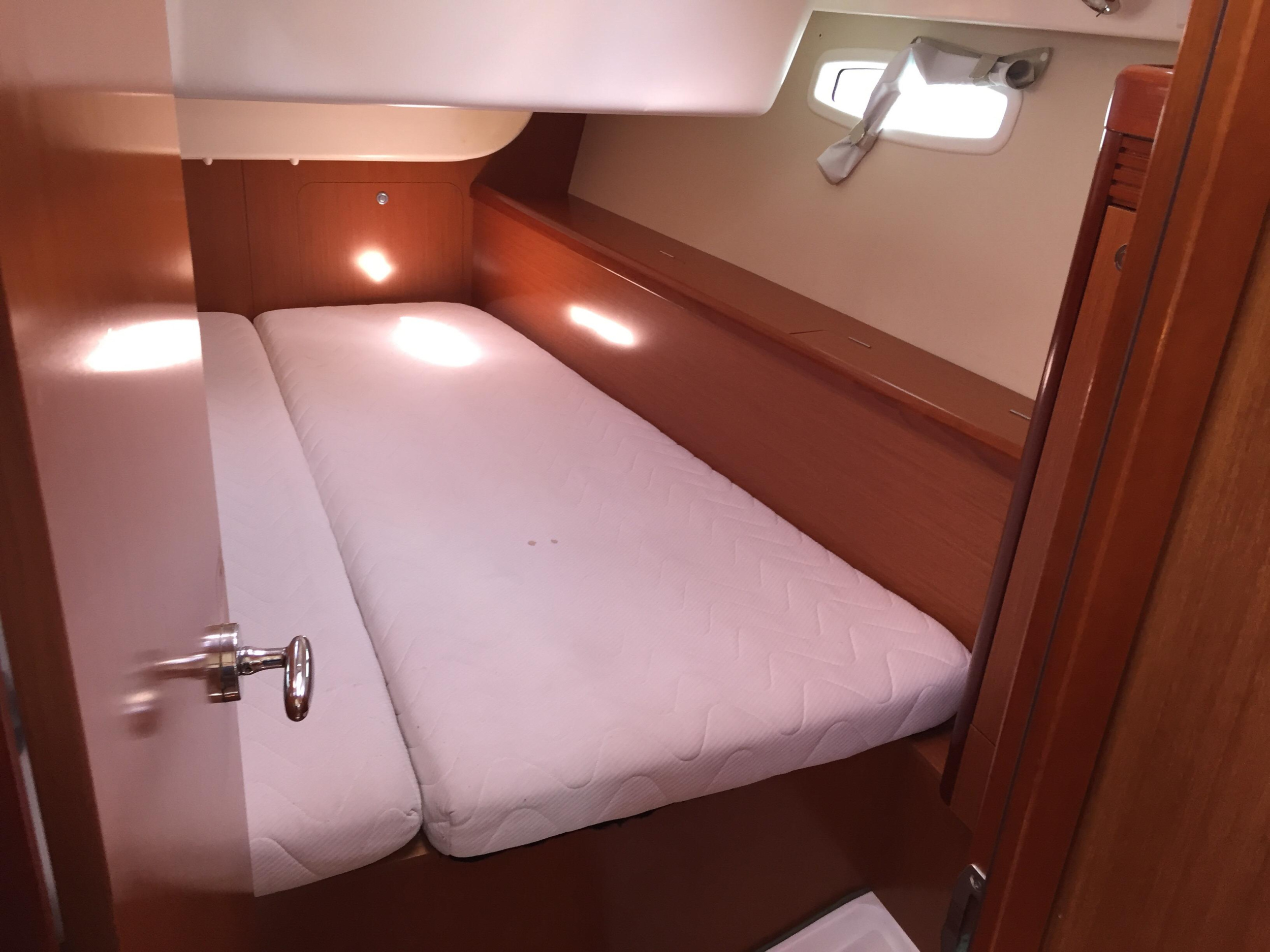 Oceanis 43 — photo 3