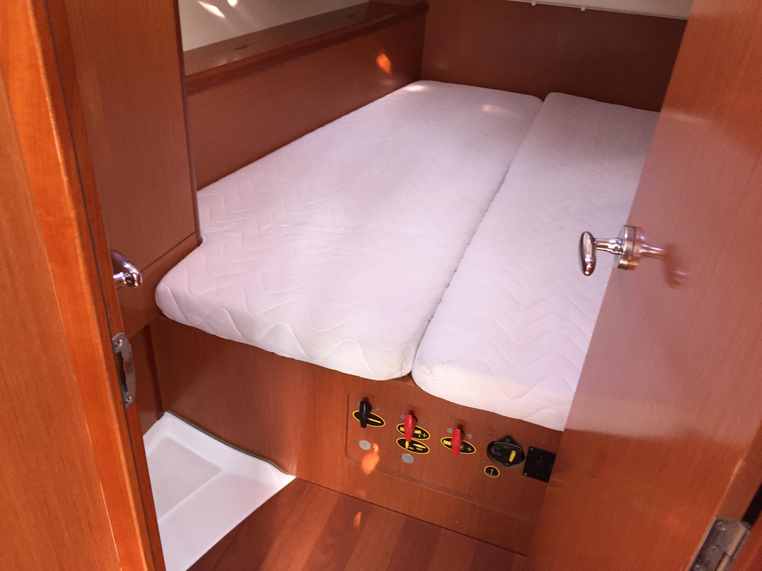 Oceanis 43 — photo 7