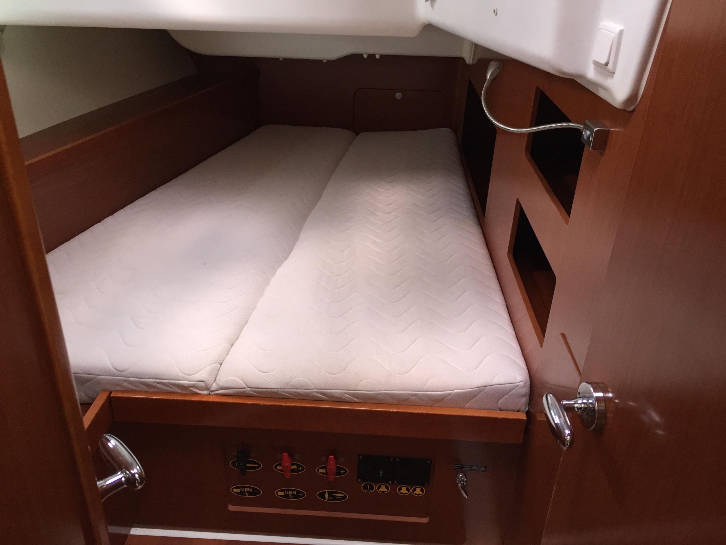 Oceanis 50 Family — photo 9
