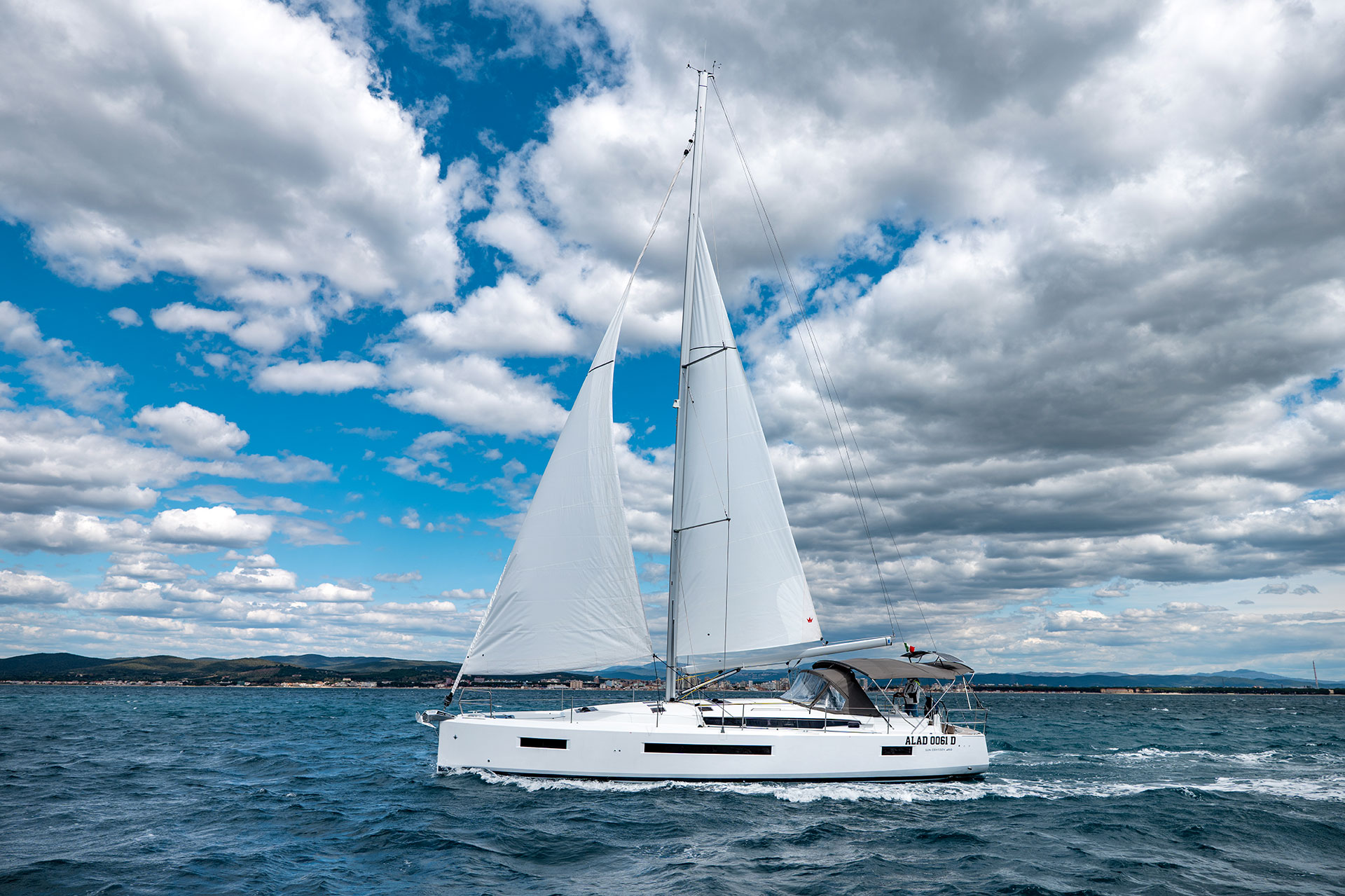 Sun Odyssey 490 — photo 17