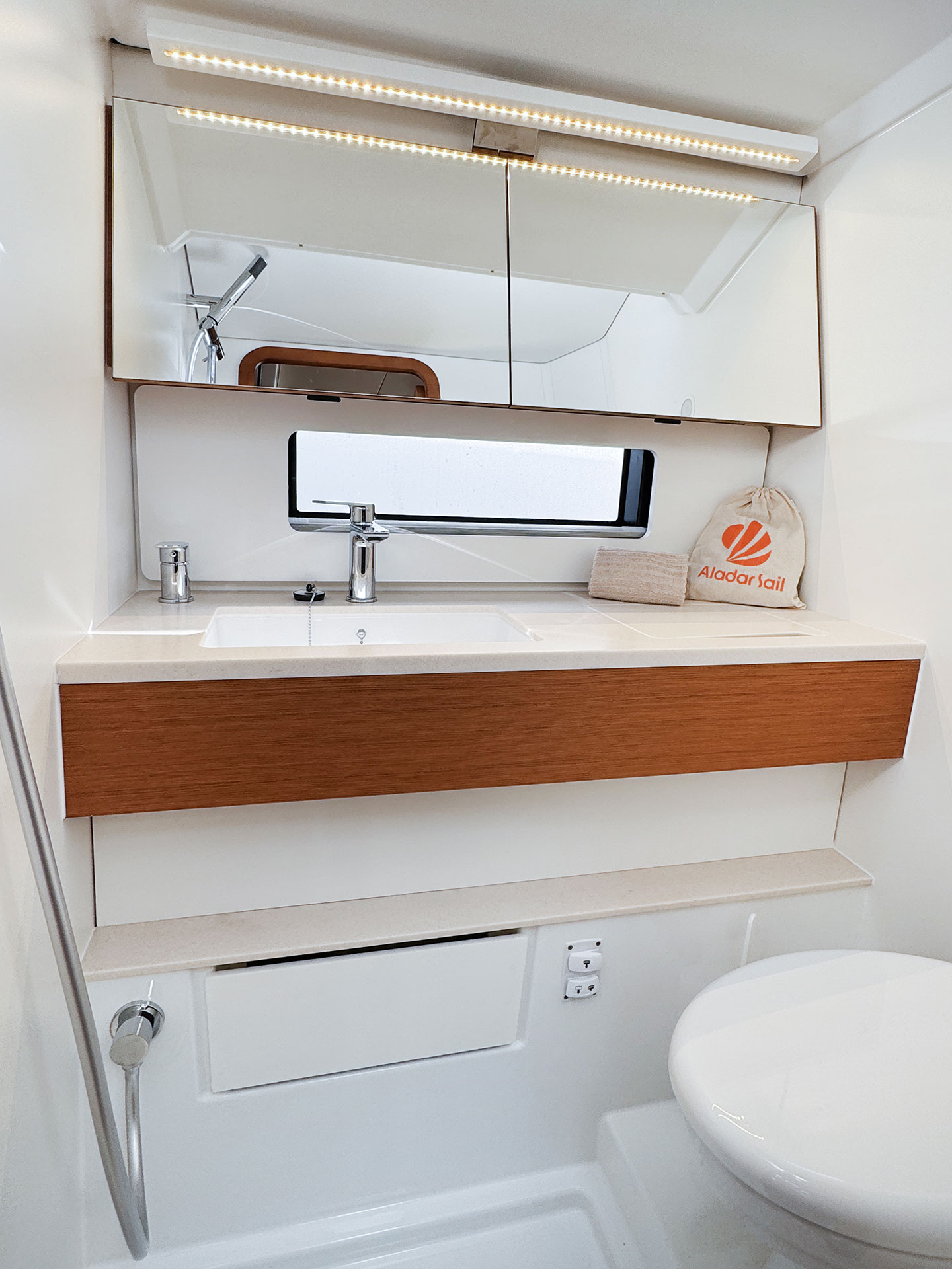 Sun Odyssey 490 — photo 12