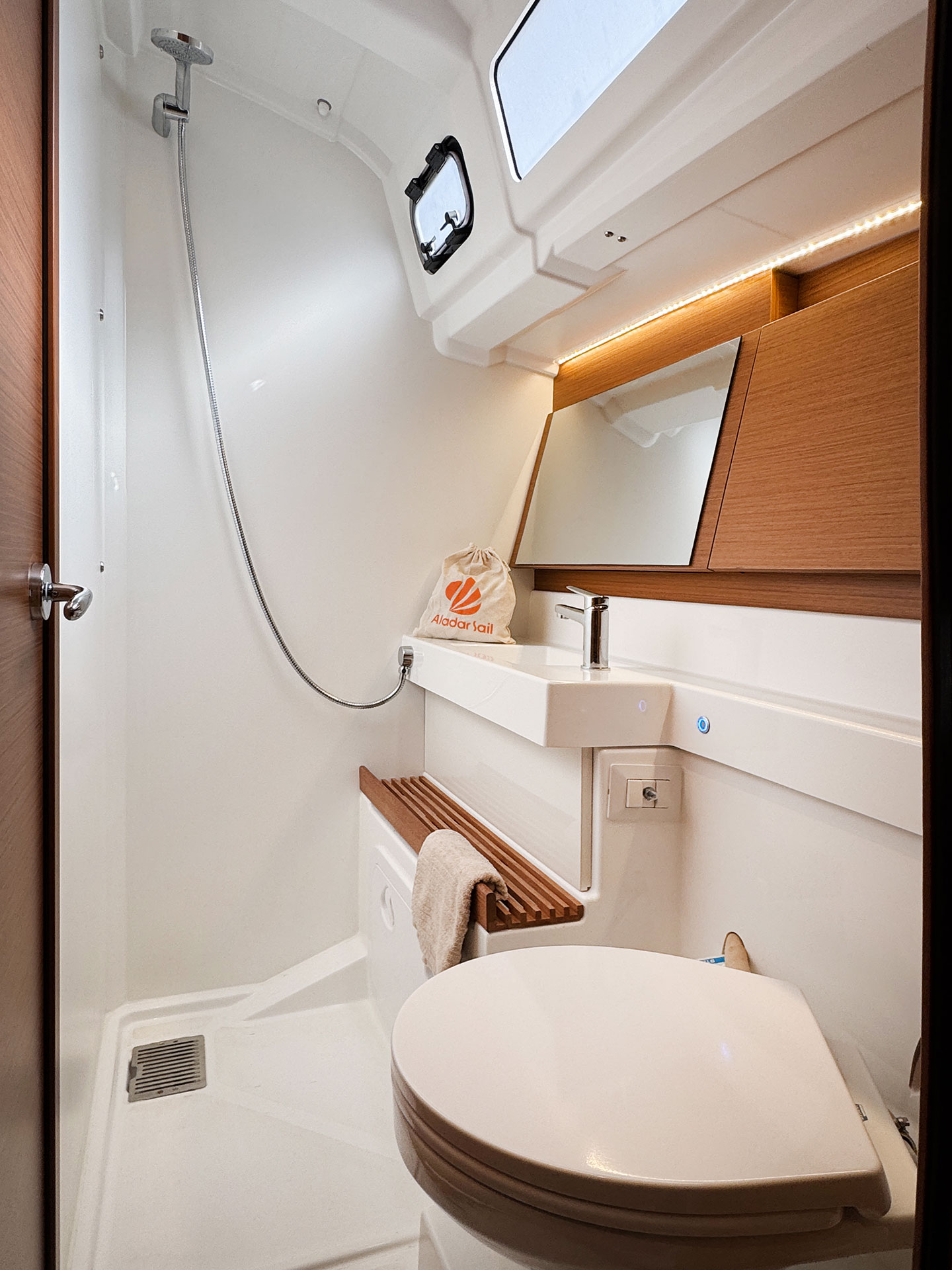 Sun Odyssey 490 — photo 16