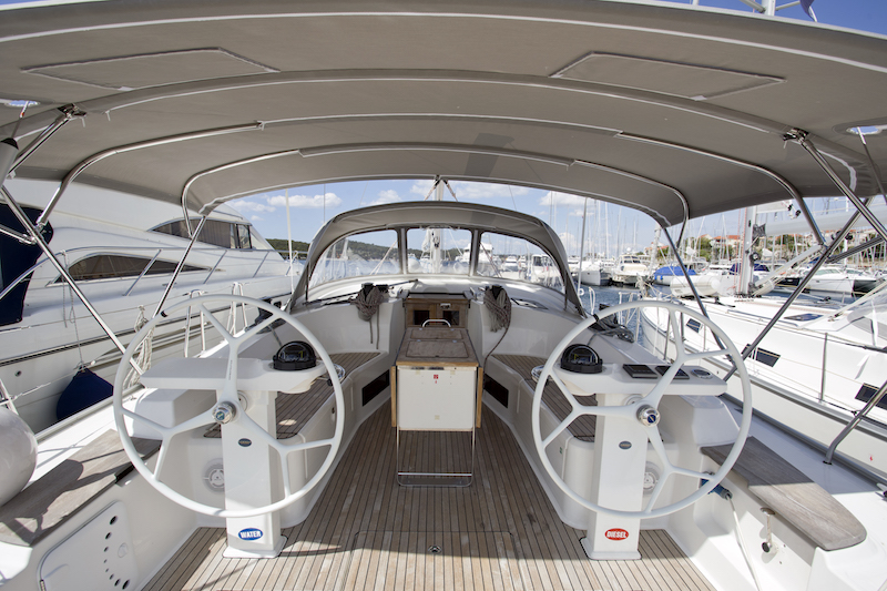 Bavaria 45 — photo 9