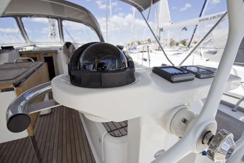 Bavaria 45 — photo 8