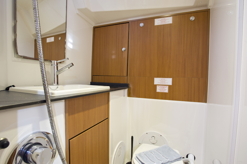 Bavaria 41 Cruiser — photo 17