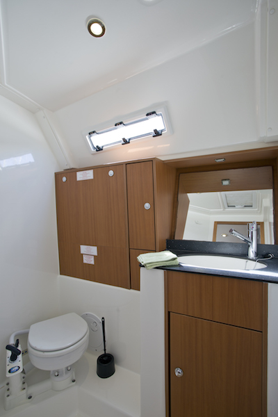 Bavaria 41 Cruiser — photo 12