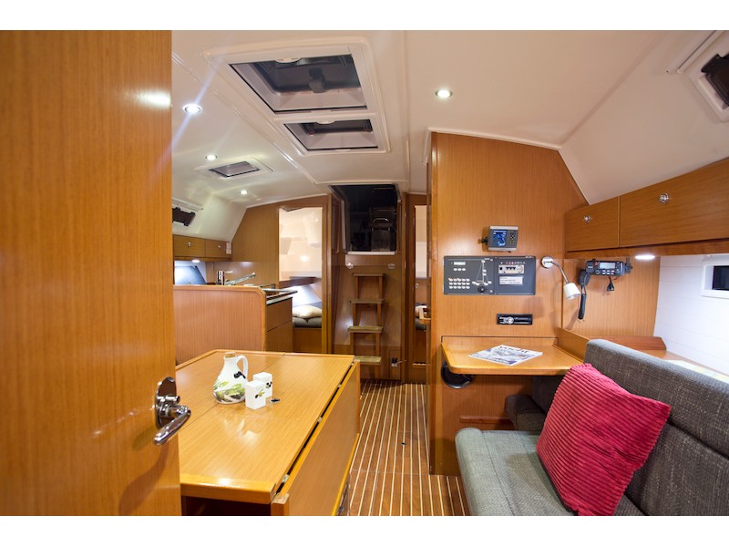 Bavaria 36 Cruiser — photo 18