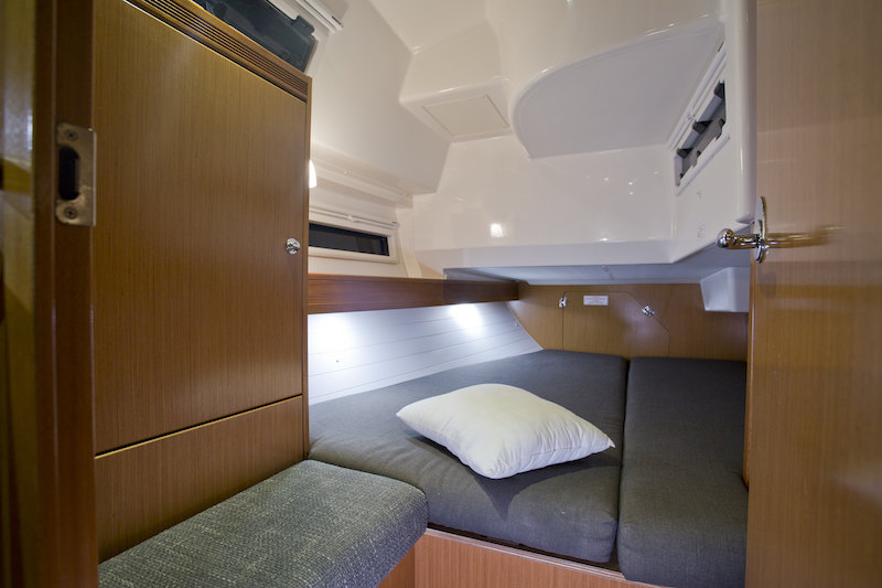 Bavaria 36 Cruiser — photo 16