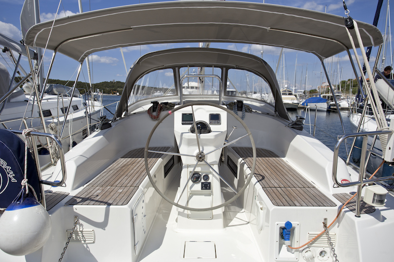 Bavaria 36 Cruiser — photo 3