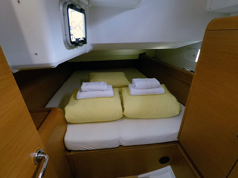 Sun Odyssey 449 — photo 3